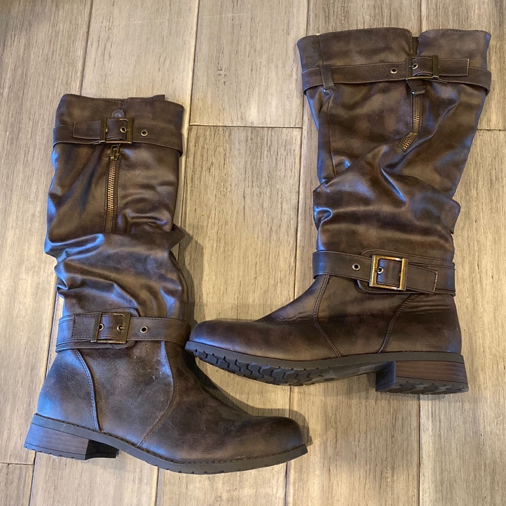 West Blvd Brown Size 9 Zip Up Buckle Booties
